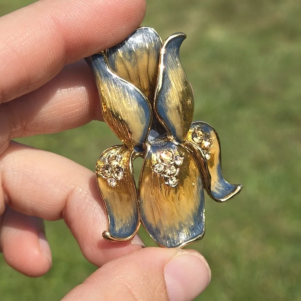 Vintage Monet Enamel Brooch Floral Gradient Blue Petals